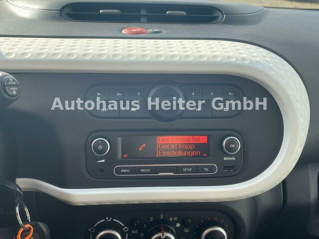 Рено Твинго 2016 в Европе на Automoto.ua Рено Твинго, объемом двигателя 1 л и пробегом 68 тыс. км за 7290 $, фото 21 на Automoto.ua