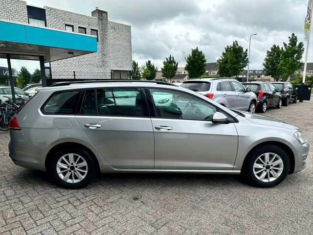 Фольксваген Гольф Варіант 2014 у Європі на Automoto.ua Сірий Фольксваген Гольф Варіант, об'ємом двигуна 1.2 л та пробігом 249 тис. км за 7402 $, фото 5 на Automoto.ua