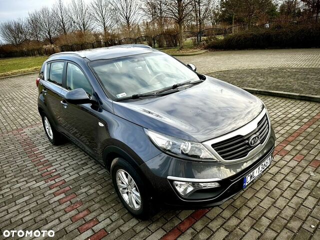 Кіа Sportage, об'ємом двигуна 1.69 л та пробігом 255 тис. км за 8207 $, фото 3 на Automoto.ua