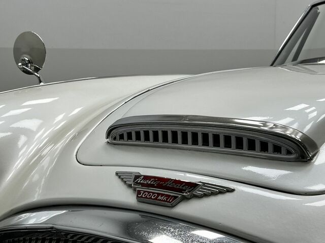 Білий austin healey Інша, об'ємом двигуна 2.91 л та пробігом 1 тис. км за 43519 $, фото 14 на Automoto.ua