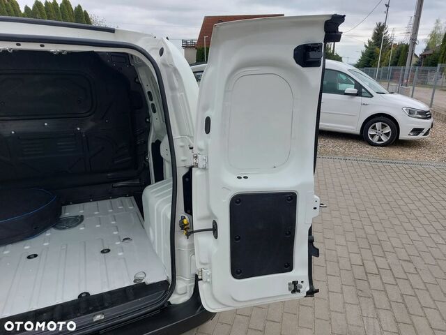 Фиат Fiorino, объемом двигателя 1.37 л и пробегом 174 тыс. км за 6479 $, фото 14 на Automoto.ua