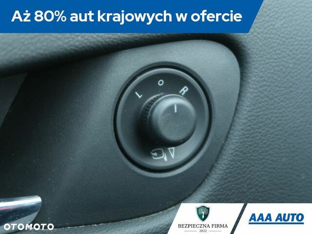 Опель Зафіра, об'ємом двигуна 1.96 л та пробігом 194 тис. км за 8963 $, фото 20 на Automoto.ua