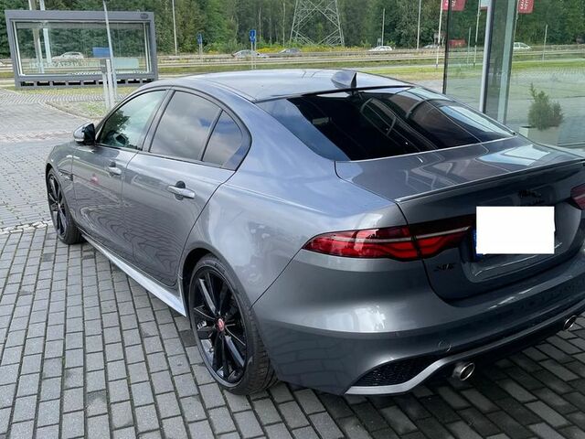 Ягуар XE, об'ємом двигуна 2 л та пробігом 26 тис. км за 48173 $, фото 1 на Automoto.ua