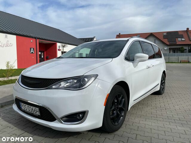 Крайслер Pacifica, об'ємом двигуна 3.61 л та пробігом 96 тис. км за 22138 $, фото 19 на Automoto.ua