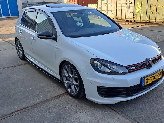 Фольксваген Гольф 2012 у Європі на Automoto.ua Білий Фольксваген Гольф, об'ємом двигуна 1.98 л та пробігом 207 тис. км за 16189 $, фото 1 на Automoto.ua