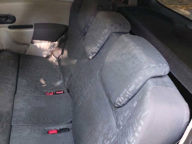 Рено Модус 2025 в Европе на Automoto.ua Коричневый Рено Модус, объемом двигателя 0 л и пробегом 168 тыс. км за 500 $, фото 7 на Automoto.ua