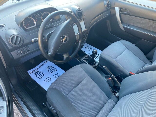 Шевроле Авео 2011 в Европе на Automoto.ua Серый Шевроле Авео, объемом двигателя 1.23 л и пробегом 175 тыс. км за 3900 $, фото 5 на Automoto.ua