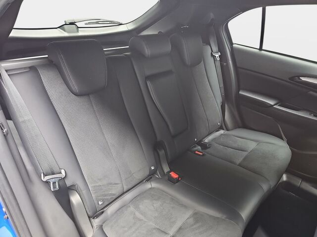 Мицубиси Eclipse Cross 2025 в Европе на Automoto.ua Мицубиси Eclipse Cross, объемом двигателя 2.4 л и пробегом 7 тыс. км за 30490 $, фото 18 на Automoto.ua