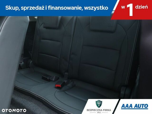 Ниссан Кашкай 2, объемом двигателя 2 л и пробегом 107 тыс. км за 10367 $, фото 16 на Automoto.ua