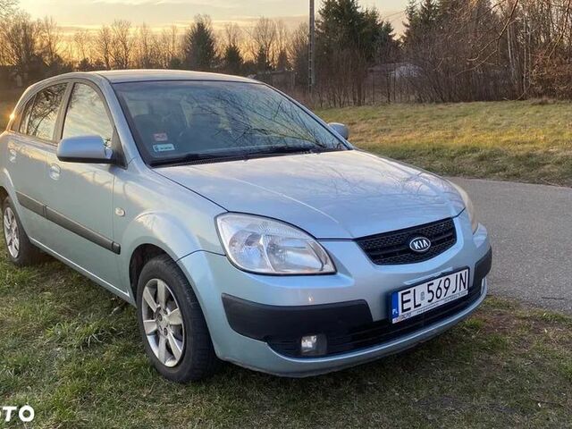 Кіа Ріо, об'ємом двигуна 1.49 л та пробігом 205 тис. км за 1879 $, фото 1 на Automoto.ua