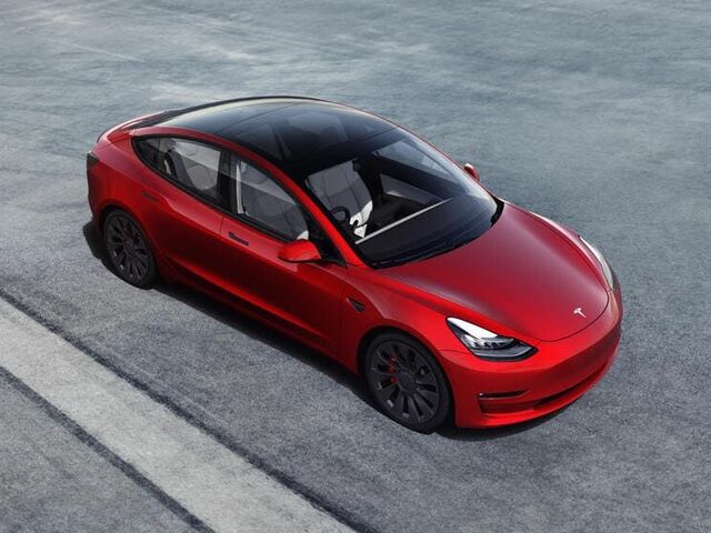 Размеры электромобиля Tesla Model 3 2023