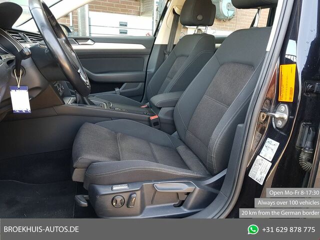 Фольксваген Пассат Вариант 2015 в Европе на Automoto.ua Черный Фольксваген Пассат Вариант, объемом двигателя 1.6 л и пробегом 311 тыс. км за 7017 $, фото 12 на Automoto.ua