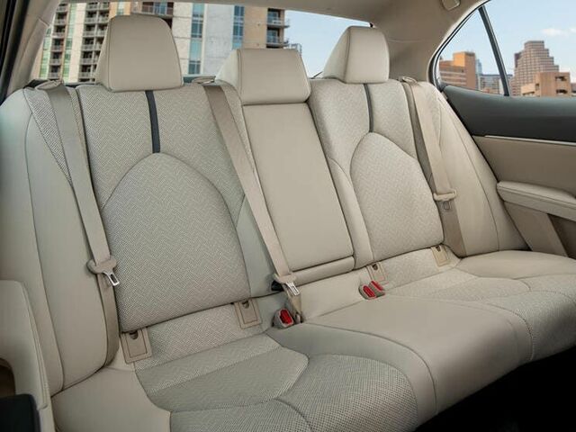 Toyota Camry 2023 интерьер Смотреть фото интерьера Toyota Camry 2023