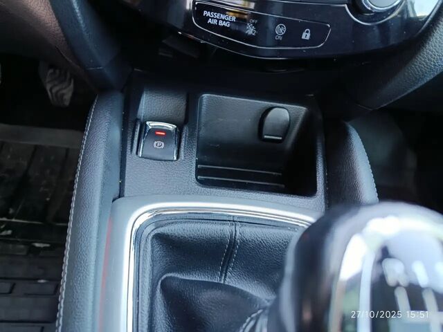 Ниссан Кашкай 2014 в Европе на Automoto.ua Белый Ниссан Кашкай, объемом двигателя 1.46 л и пробегом 201 тыс. км за 11556 $, фото 22 на Automoto.ua