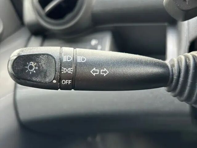 Шевроле Спарк 2011 в Европе на Automoto.ua Черный Шевроле Спарк, объемом двигателя 1 л и пробегом 209 тыс. км за 2627 $, фото 13 на Automoto.ua