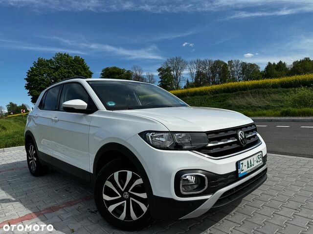 Фольксваген T-Cross, об'ємом двигуна 1 л та пробігом 54 тис. км за 18596 $, фото 4 на Automoto.ua