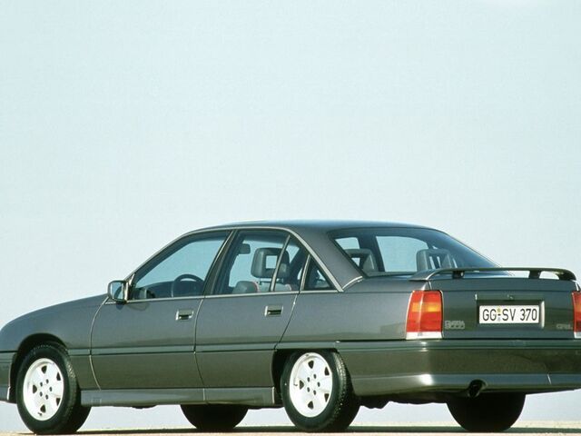 Опель Омега, Седан 1986 - 1994 A 3.0 (3000)