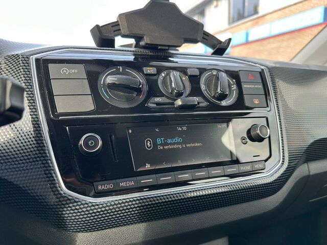 Фольксваген Ап 2018 в Европе на Automoto.ua Фольксваген Ап, объемом двигателя 1 л и пробегом 73 тыс. км за 7450 $, фото 16 на Automoto.ua