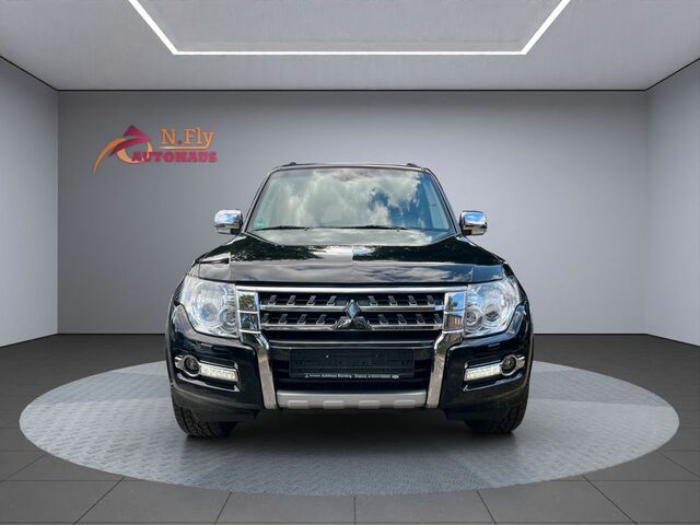 Міцубісі Паджеро 2016 у Європі на Automoto.ua Чорний Міцубісі Паджеро, об'ємом двигуна 3.2 л та пробігом 175 тис. км за 29117 $, фото 7 на Automoto.ua