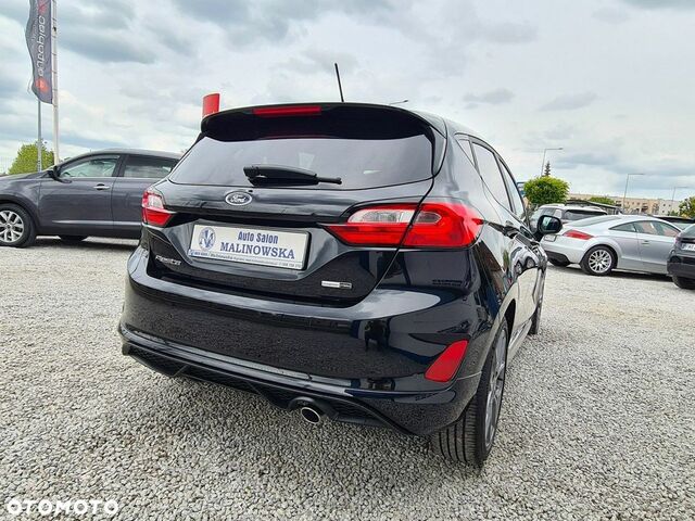 Форд Фієста 2022 у Європі на Automoto.ua Чорний Форд Фієста, об'ємом двигуна 1 л та пробігом 6 тис. км за 13293 $, фото 9 на Automoto.ua