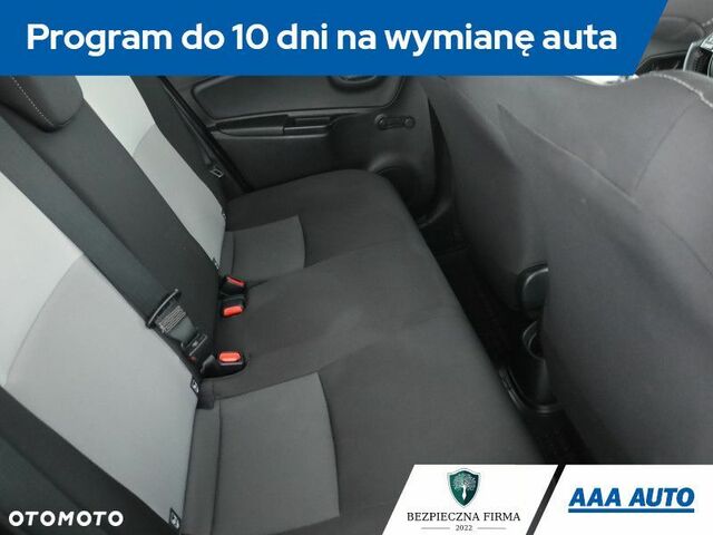 Тойота Яріс, об'ємом двигуна 1.5 л та пробігом 62 тис. км за 13823 $, фото 7 на Automoto.ua