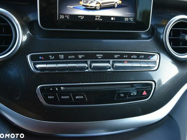 Мерседес В-Класс 2017 в Европе на Automoto.ua Синий Мерседес В-Класс, объемом двигателя 2.14 л и пробегом 294 тыс. км за 29008 $, фото 30 на Automoto.ua