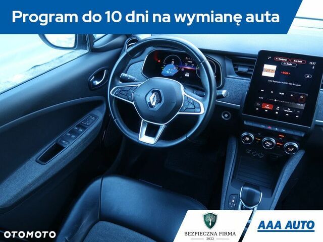 Рено Зое, об'ємом двигуна 0 л та пробігом 51 тис. км за 15767 $, фото 7 на Automoto.ua