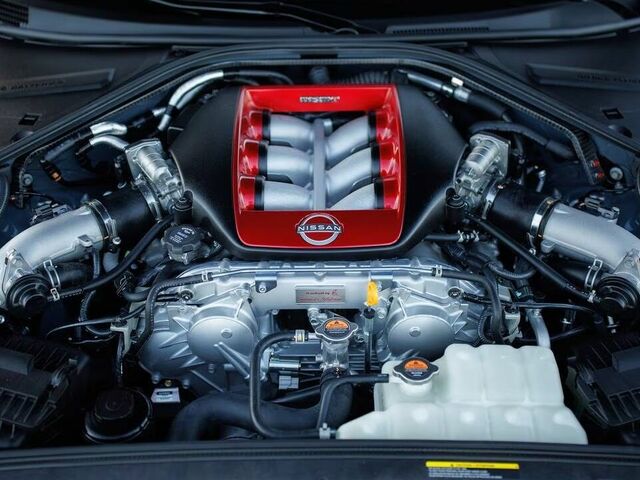 Мощность двигателя Ниссан GT-R 2024