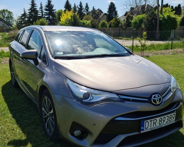 Тойота Авенсіс, об'ємом двигуна 2 л та пробігом 188 тис. км за 10691 $, фото 1 на Automoto.ua