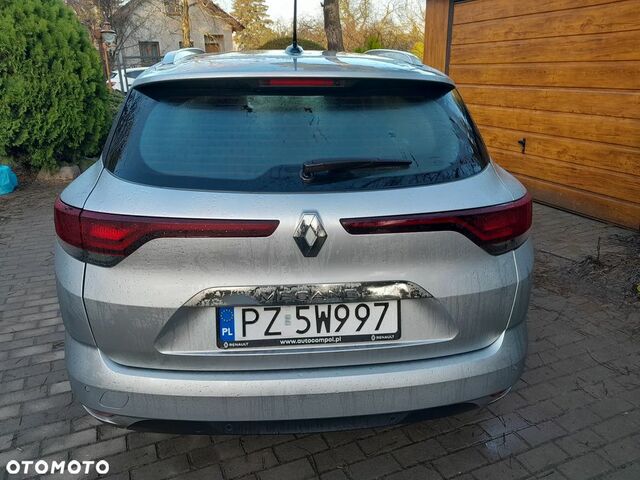 Рено Меган 2022 у Європі на Automoto.ua Сірий Рено Меган, об'ємом двигуна 1 л та пробігом 132 тис. км за 12809 $, фото 6 на Automoto.ua