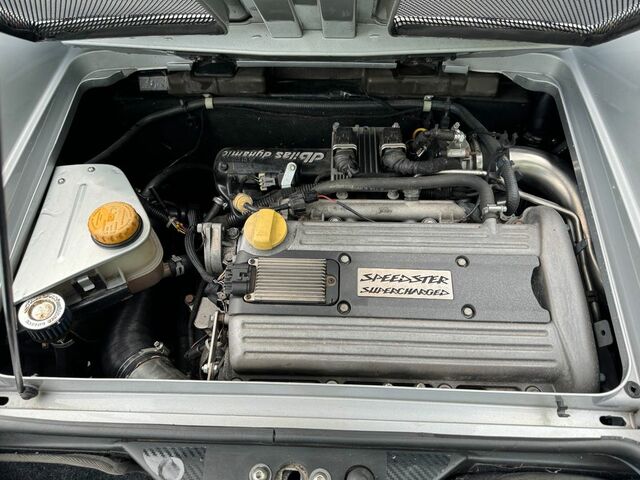 Сірий Опель Спідстер, об'ємом двигуна 2.2 л та пробігом 88 тис. км за 34984 $, фото 13 на Automoto.ua