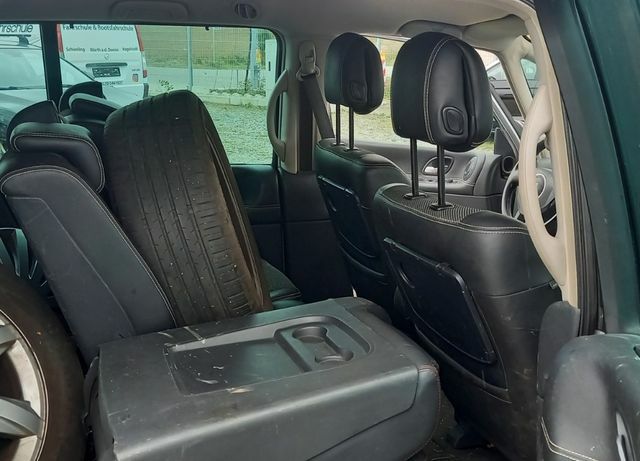 Рено Гранд Еспейс 2013 у Європі на Automoto.ua Сірий Рено Гранд Еспейс, об'ємом двигуна 2 л та пробігом 248 тис. км за 3216 $, фото 11 на Automoto.ua