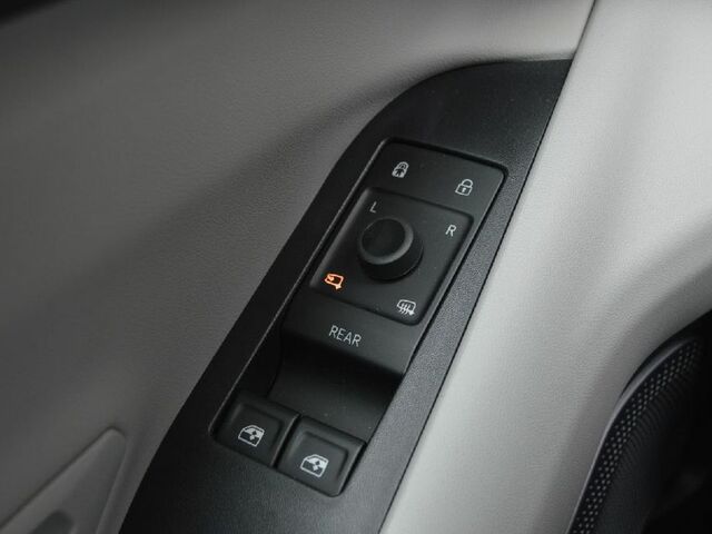 Форд Експлорер 2025 у Європі на Automoto.ua Синій Форд Експлорер, об'ємом двигуна 0 л та пробігом 3 тис. км за 59813 $, фото 14 на Automoto.ua