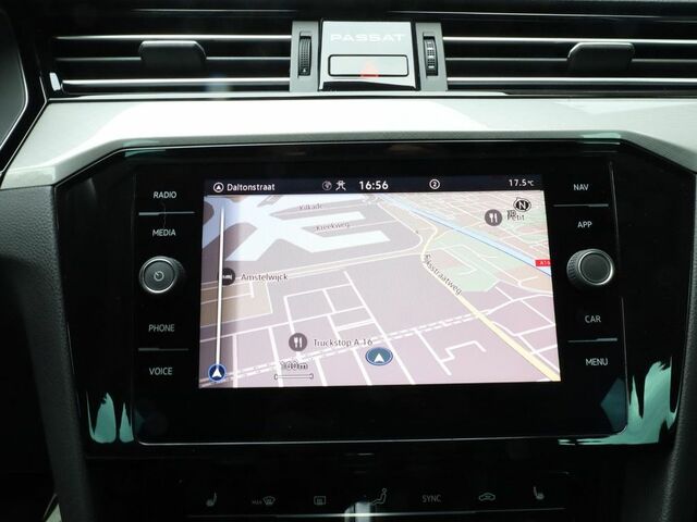 Фольксваген Пассат Вариант 2021 в Европе на Automoto.ua Серый Фольксваген Пассат Вариант, объемом двигателя 1.4 л и пробегом 141 тыс. км за 19355 $, фото 11 на Automoto.ua