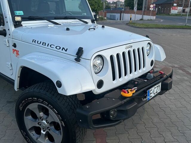 Джип Wrangler, об'ємом двигуна 3.61 л та пробігом 55 тис. км за 33693 $, фото 11 на Automoto.ua