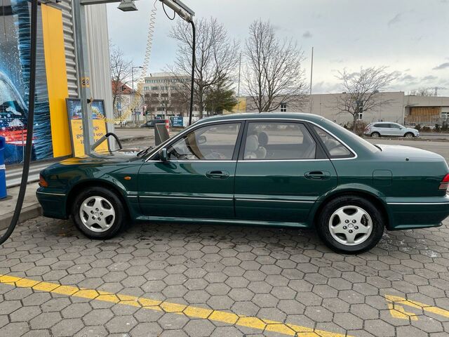 Мицубиси Сигма 1996 в Европе на Automoto.ua Зеленый Мицубиси Сигма, объемом двигателя 0 л и пробегом 153 тыс. км за 13998 $, фото 4 на Automoto.ua