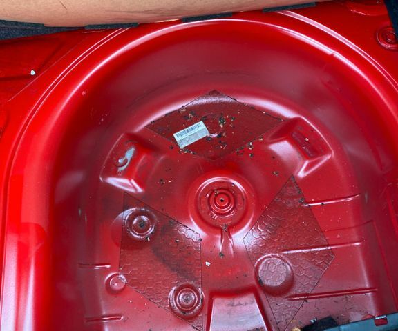 Червоний Шкода Фабія, об'ємом двигуна 1 л та пробігом 262 тис. км за 5603 $, фото 11 на Automoto.ua