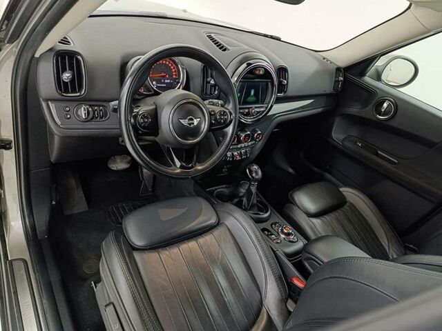 Серый Мини Cooper Countryman, объемом двигателя 2 л и пробегом 99 тыс. км за 21398 $, фото 9 на Automoto.ua