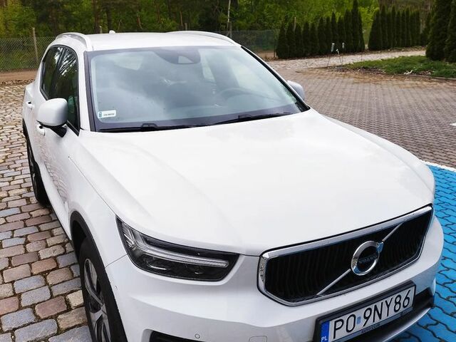 Вольво XC40, объемом двигателя 1.97 л и пробегом 41 тыс. км за 26242 $, фото 1 на Automoto.ua