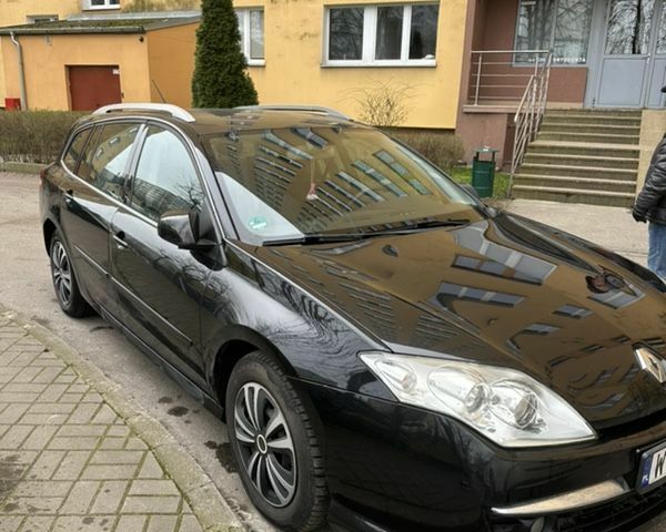 Рено Лагуна, об'ємом двигуна 2 л та пробігом 250 тис. км за 3888 $, фото 2 на Automoto.ua