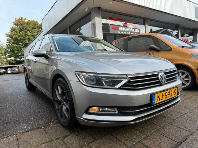 Фольксваген Пассат Вариант 2015 в Европе на Automoto.ua Фольксваген Пассат Вариант, объемом двигателя 1.6 л и пробегом 279 тыс. км за 8829 $, фото 1 на Automoto.ua