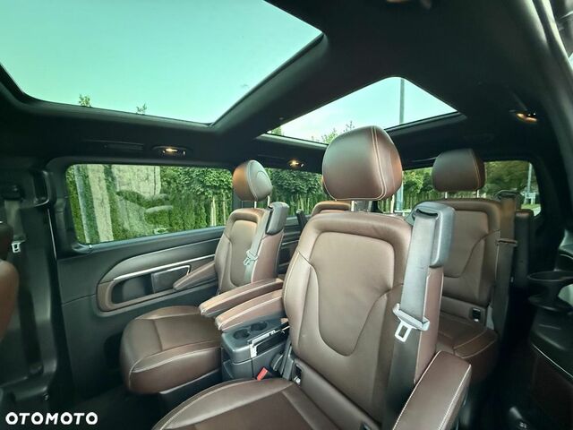 Мерседес В-Клас 2016 у Європі на Automoto.ua Білий Мерседес В-Клас, об'ємом двигуна 2.14 л та пробігом 180 тис. км за 41100 $, фото 19 на Automoto.ua