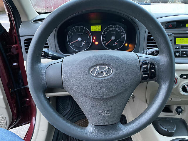 Хендай Акцент, Седан 2006 - н.в. III Sedan 1.4 i 16V