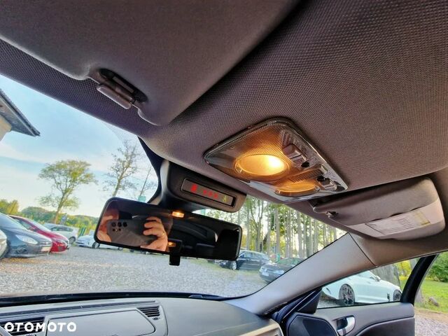 Альфа Ромео Джульетта 2011 в Европе на Automoto.ua Черный Альфа Ромео Джульетта, объемом двигателя 1 л и пробегом 204 тыс. км за 5545 $, фото 32 на Automoto.ua