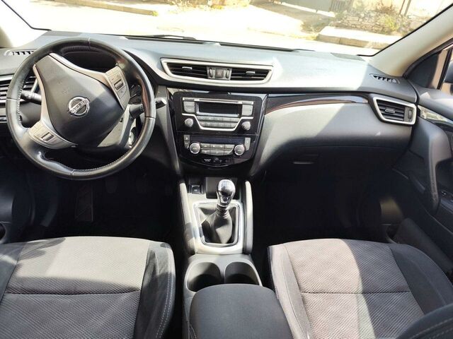 Ніссан Кашкай 2014 у Європі на Automoto.ua Білий Ніссан Кашкай, об'ємом двигуна 1.46 л та пробігом 162 тис. км за 10490 $, фото 6 на Automoto.ua