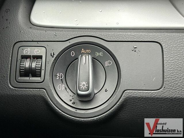 Фольксваген Пассат Варіант 2012 у Європі на Automoto.ua Сірий Фольксваген Пассат Варіант, об'ємом двигуна 1.6 л та пробігом 374 тис. км за 5258 $, фото 17 на Automoto.ua