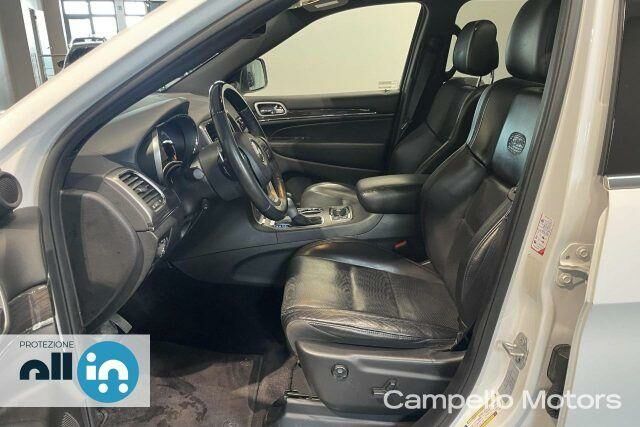 Джип Grand Cherokee 2019 у Європі на Automoto.ua Білий Джип Grand Cherokee, об'ємом двигуна 2.99 л та пробігом 130 тис. км за 25900 $, фото 4 на Automoto.ua