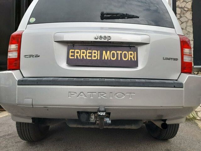 Джип Патриот 2009 в Европе на Automoto.ua Серый Джип Патриот, объемом двигателя 1.97 л и пробегом 198 тыс. км за 4000 $, фото 7 на Automoto.ua