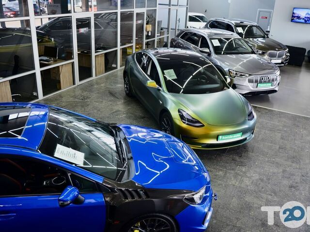 Купити нове авто Renault,Volkswagen,Mercedes-Benz,Hyundai,Toyota,Audi,Land Rover,Nissan,Skoda,Tesla,Chrysler,Fiat,Mazda,Opel,Peugeot,Smart,Chevrolet,Citroen,Daewoo,Dodge,Kia,Lexus,MAN,Mitsubishi,Subaru,Volvo,УАЗ у Хмельницькому в автосалоні "Komis Auto Хмельницький" | Фото 7 на Automoto.ua