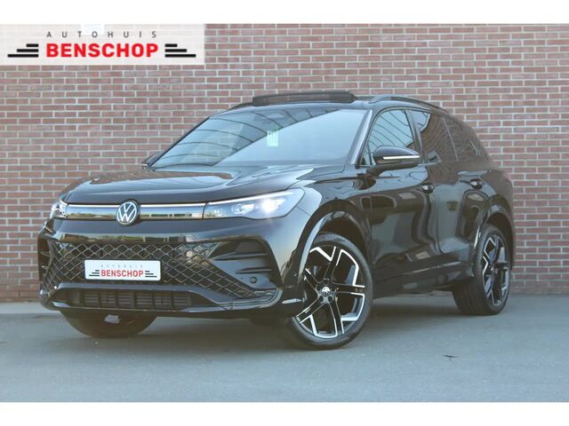 Фольксваген Тигуан 2025 в Европе на Automoto.ua Черный Фольксваген Тигуан, объемом двигателя 1.5 л и пробегом 3 тыс. км за 65014 $, фото 1 на Automoto.ua